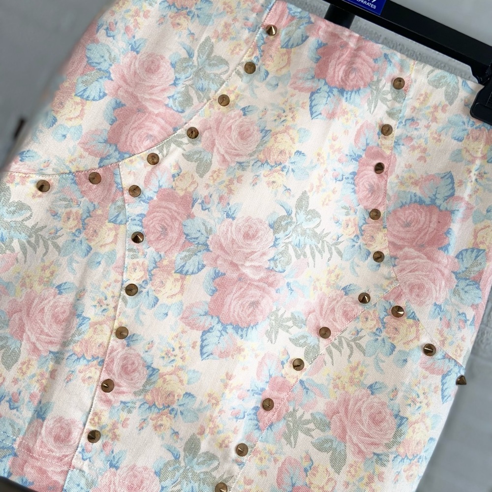 Love Culture Pink and Blue Embellished Mini Pencil Skirt